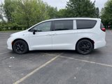 New 2025 Chrysler Pacifica Premium image 2