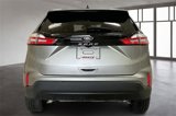 Used 2022 Ford Edge SE image 4