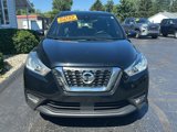 Used 2020 Nissan Kicks S image 2