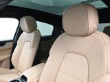 Used 2024 Porsche Cayenne Coupe image 5