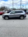 Used 2015 Jeep Cherokee Limited image 2