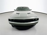 Used 2017 Dodge Challenger SXT image 2