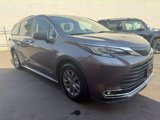 Used 2021 Toyota Sienna XLE w/ XLE Plus Package image 3