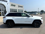 New 2025 Jeep Grand Cherokee Limited image 2