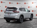 New 2025 Nissan Rogue SV image 5
