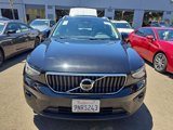 Used 2025 Volvo XC40 B5 Plus image 3