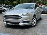 Used 2016 Ford Fusion SE image 2