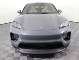 Used 2025 Porsche Macan 4 Electric image 4
