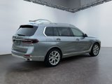 New 2026 BMW X7 xDrive40i image 3