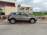 Used 2022 Nissan Rogue Sport S image 2
