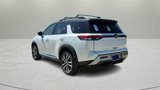 New 2025 Nissan Pathfinder Platinum image 5