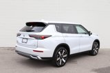 New 2025 Mitsubishi Outlander SE image 5