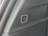 New 2025 Chrysler Pacifica Select w/ Uconnect Theater Family Group image 6