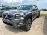 New 2025 Nissan Frontier SL image 3