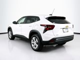 Used 2025 Chevrolet Trax LS image 5