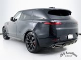 Used 2025 Land Rover Range Rover Sport Dynamic SE image 5