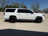 Used 2020 Chevrolet Suburban Premier image 2