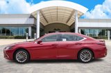 New 2025 Lexus ES 300h Ultra Luxury image 3