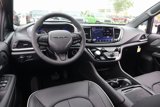 New 2026 Chrysler Pacifica Limited w/ S Appearance Package image 2