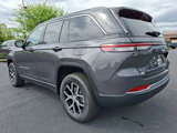 New 2025 Jeep Grand Cherokee Limited image 3