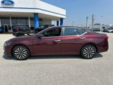 Used 2023 Nissan Altima 2.5 SV image 2