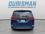 Used 2023 Chrysler Pacifica Touring-L image 4