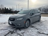 New 2025 Chrysler Pacifica Select image 3