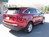 Used 2023 Kia Sorento LX image 4