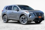 New 2025 Nissan Rogue SV image 2