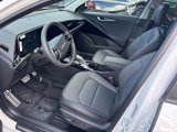 New 2025 Kia Niro SX Touring image 4