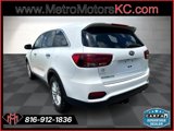 Used 2019 Kia Sorento AWD V6 image 3