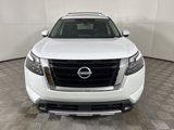 New 2025 Nissan Pathfinder Platinum image 3