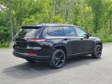Used 2022 Jeep Grand Cherokee L Limited w/ Black Appearance Package image 3