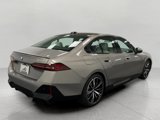 New 2026 BMW 550e xDrive image 3