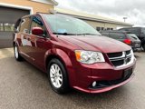 Used 2019 Dodge Grand Caravan SXT image 3