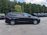 New 2026 Chrysler Pacifica Select image 4