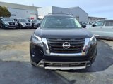New 2025 Nissan Pathfinder Platinum image 2