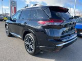 New 2025 Nissan Rogue Platinum image 3