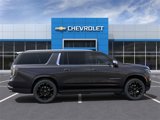 New 2025 Chevrolet Suburban Premier image 5