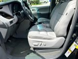 Used 2017 Toyota Sienna XLE w/ XLE Navigation Package image 6