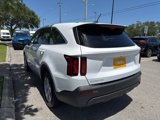 Used 2023 Kia Sorento LX image 5