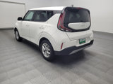 Used 2023 Kia Soul LX w/ LX Technology Package image 5
