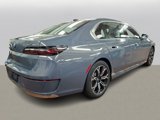 Used 2025 BMW i7 xDrive60 image 4