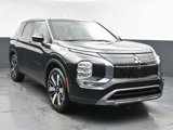 New 2025 Mitsubishi Outlander SE image 2
