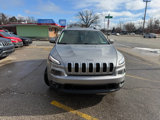 Used 2017 Jeep Cherokee Latitude image 5