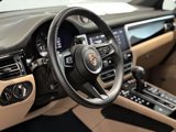 Certified 2024 Porsche Macan image 4