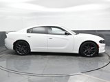 Used 2021 Dodge Charger SXT w/ Blacktop Package image 5