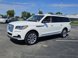 New 2024 Lincoln Navigator L Reserve image 3