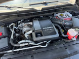 Used 2022 GMC Yukon XL SLT w/ SLT Luxury Package image 5