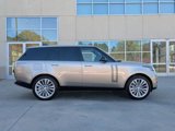 New 2025 Land Rover Range Rover SE image 4